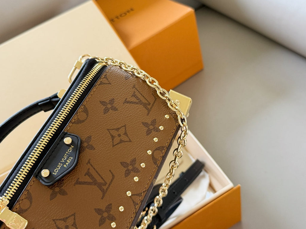Louis Vuitton Vanity Monogram Trunk Bag — detail